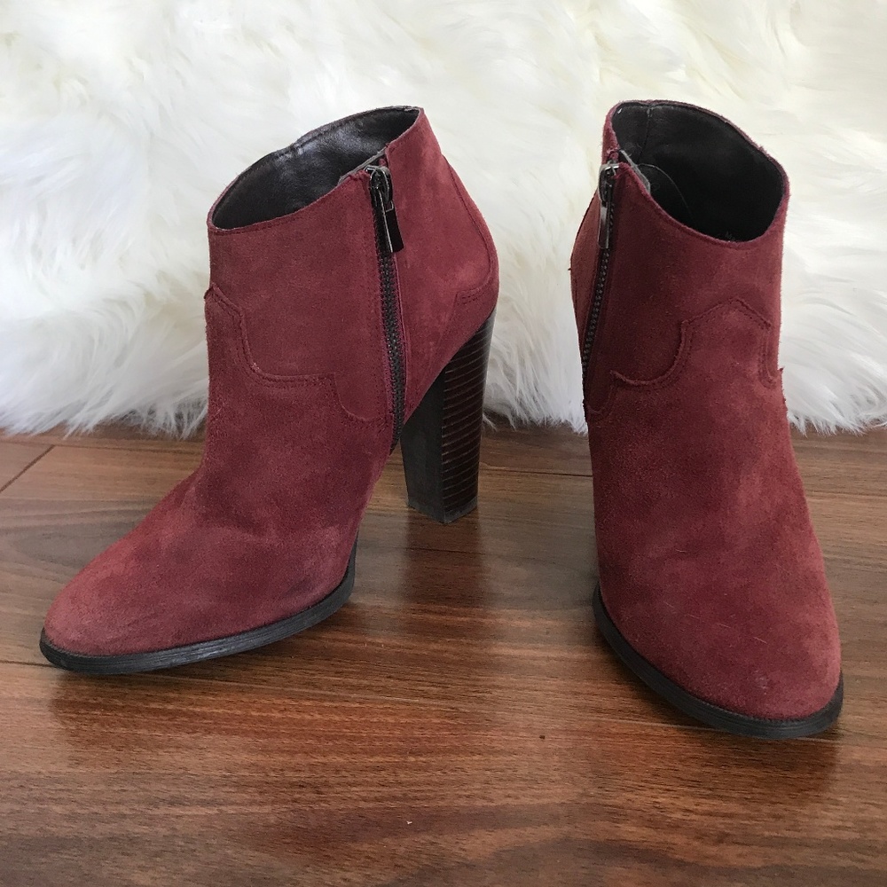 Shoemint Burgundy Suede Booties - US 5